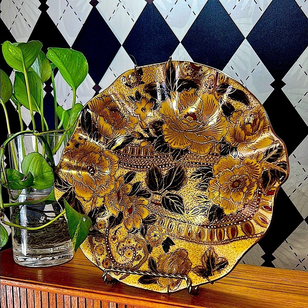 Vintage Chinese Cloisonné Plate |‎ Ruffled Edge • Floral Enamel • 9.75" - Picture 4 of 7
